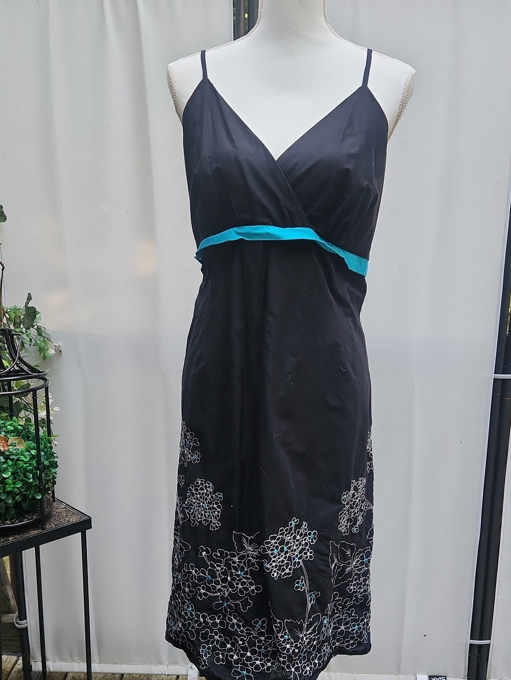 Vintage  Black Midi Dress with Teal Waistband and White Floral Embroidery